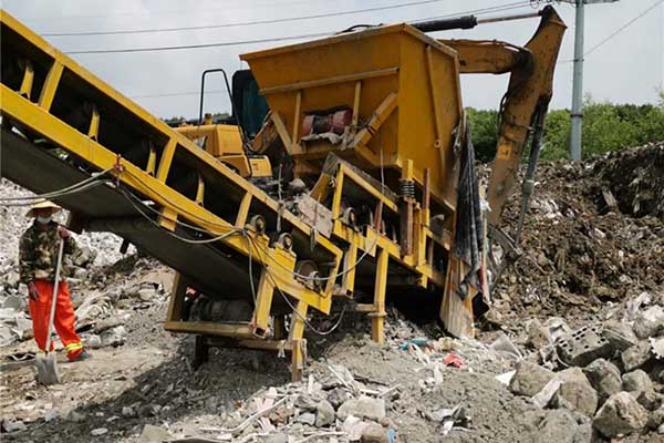 陈腐垃圾分拣机