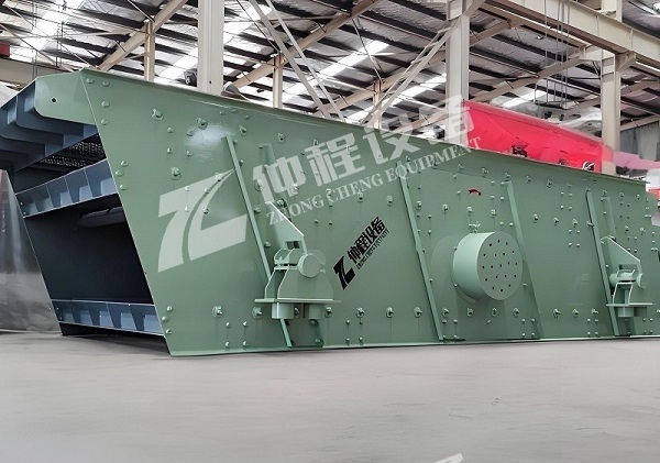 垃圾分选专用的振动筛生产厂家-郑州仲程环保设备振动筛优势